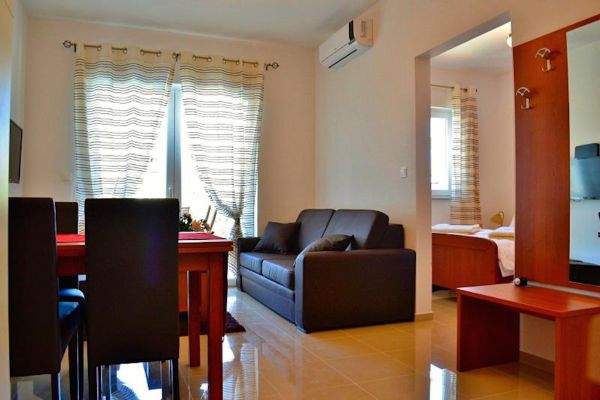 Villa Paklenica**** Pakoštane